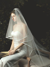 Graceful Mid-Long Bridal Veil with Layers