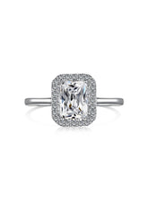 Shiny Rectangle Zircon Engagement Ring in S925