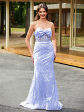 Bow-Front Lace-Embellished Trumpet/Mermaid Gown Lavender