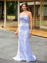 Bow-Front Lace-Embellished Trumpet/Mermaid Gown Lavender