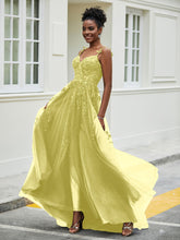 Sweetheart Appliqued Tulle Dress With Slit Daffodil
