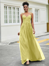 Sweetheart Appliqued Tulle Dress With Slit Daffodil