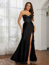 Appliqued Bodice Mermaid Dress With Slit Black