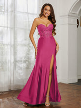 Appliqued Bodice Mermaid Dress With Slit Fuchsia