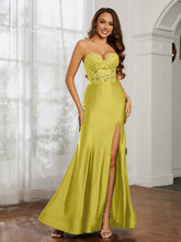 Appliqued Bodice Mermaid Dress With Slit Lemon