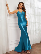 V-neck Appliqued Spaghetti Straps Mermaid Prom Dress Ink Blue