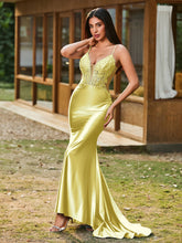 Plunging V-Neck Spaghetti Straps Lace-up Mermaid Dress Daffodil
