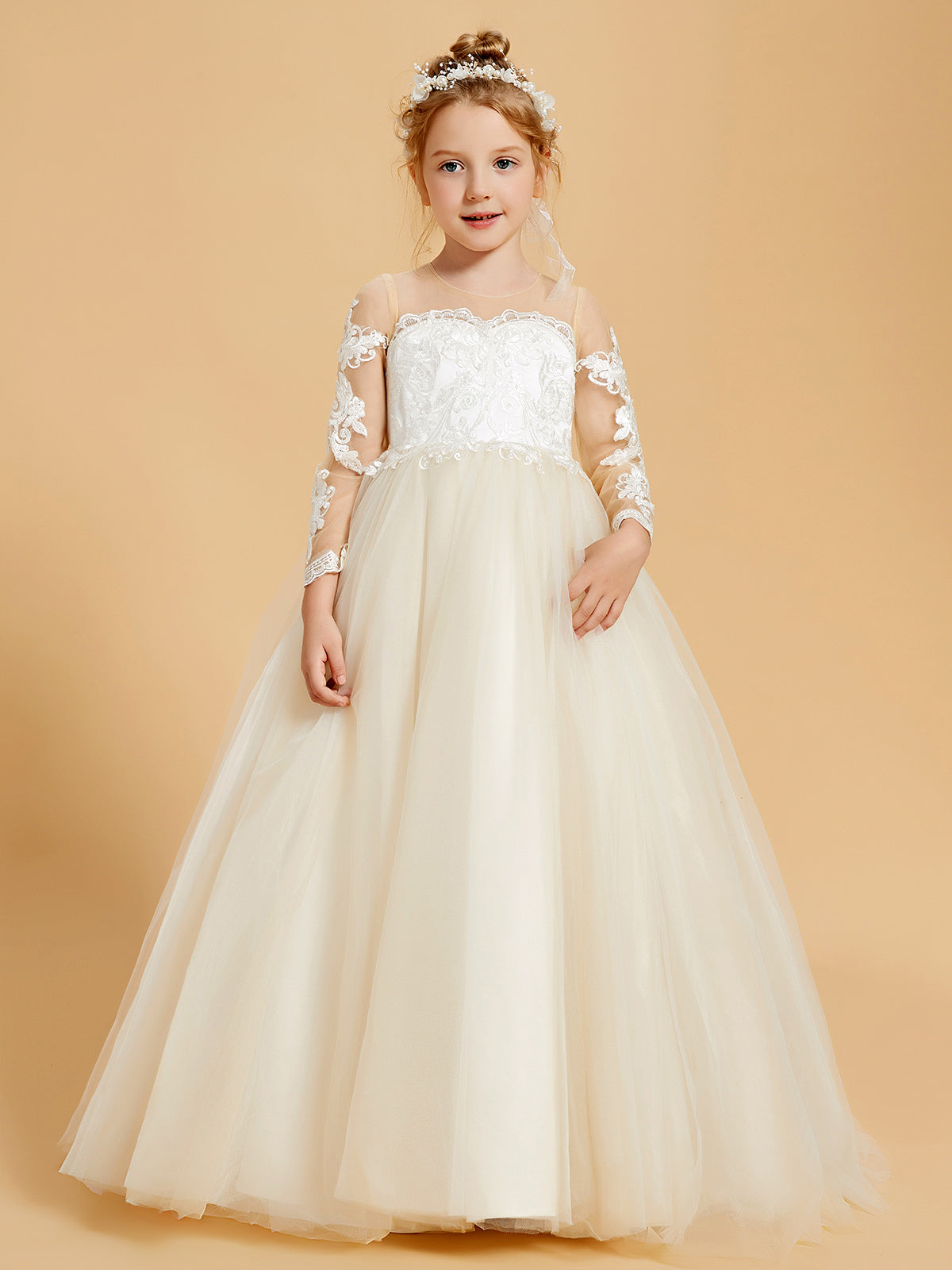Graceful Tulle Flower Girl Dresses with Lace Applique and Button