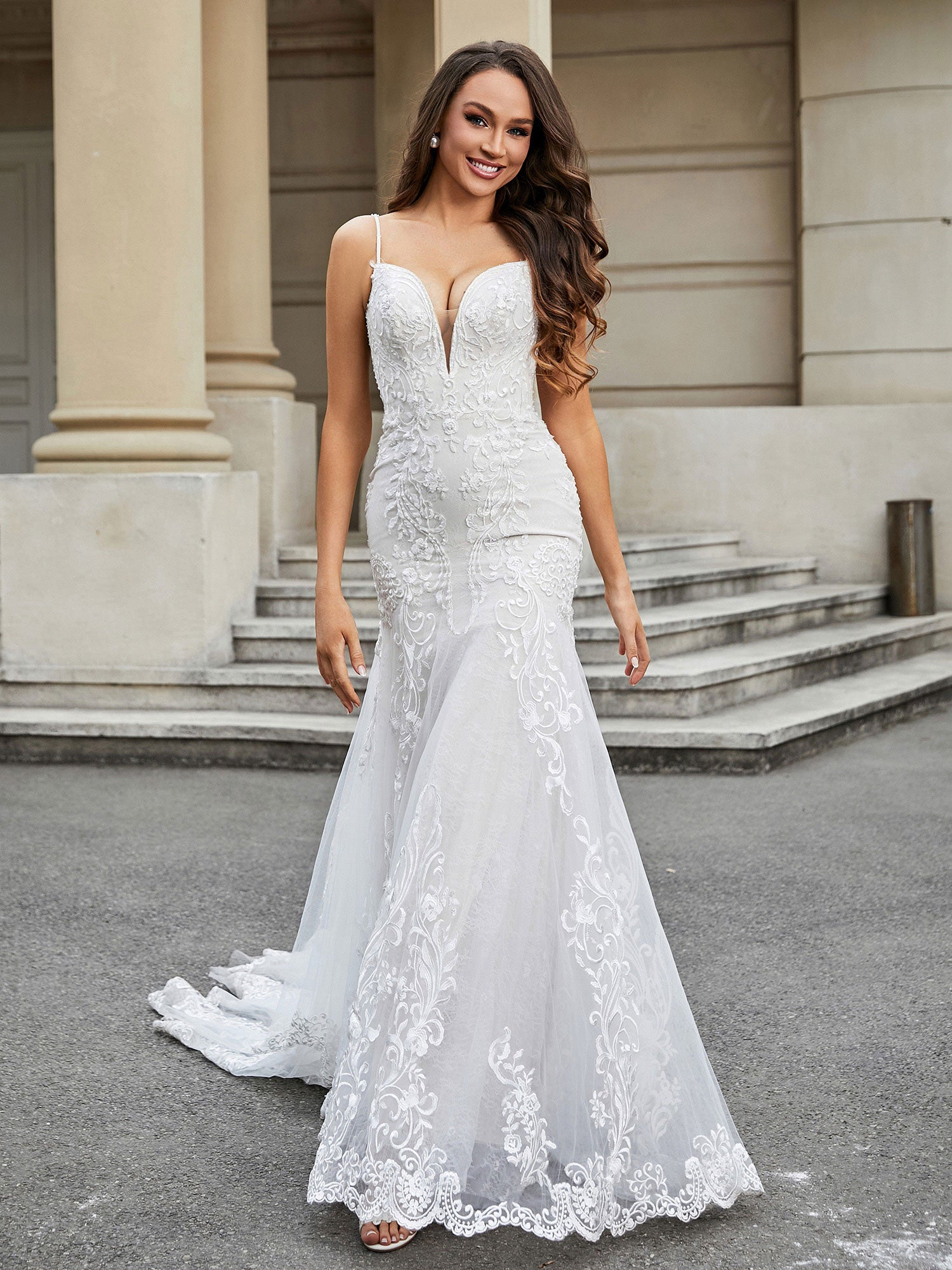BABARONI Lace Ivory Wedding Dresses Trumpet/Mermaid Plunging V-Neck Chapel train Spaghetti Straps BABARONI UK BABARONI Lace Ivory Wedding Dresses Trumpet/Mermaid Plunging V-Neck Chapel train Spaghetti Straps BABARONI UK