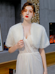 Short Sleeves Bridal Faux Fur Cover-Up