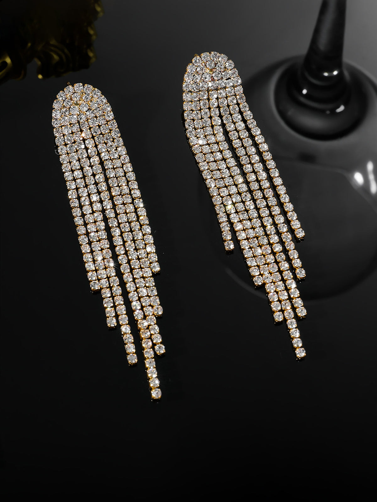 Rhinestone Snake Drop Earrings | SHEIN A Rhinestone Snake Drop Earrings | SHEIN A