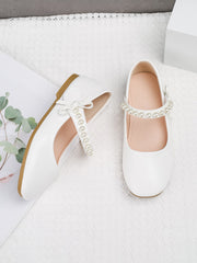 White soft-soled Pearl-buckle Leather Shoes