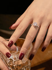 Round-Cut Shiny Star Engagement Ring in S925