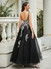 Plunging V-Neck Lace Appliqued Tulle Gown Black