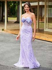 Bow-Front Lace-Embellished Trumpet/Mermaid Gown Lilac
