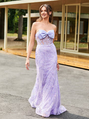 Bow-Front Lace-Embellished Trumpet/Mermaid Gown Lilac