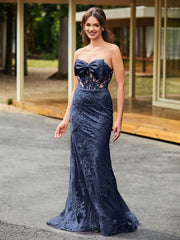 Bow-Front Lace-Embellished Trumpet/Mermaid Gown Dark Navy