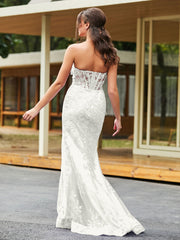 Bow-Front Lace-Embellished Trumpet/Mermaid Gown Ivory