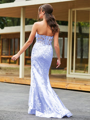 Bow-Front Lace-Embellished Trumpet/Mermaid Gown Lavender