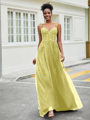 Sweetheart Appliqued Tulle Dress With Slit Daffodil
