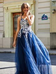 Sweetheart Floor-length Lace Appliqued Gown Dark Navy