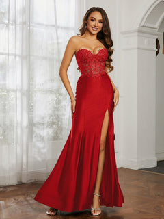 Appliqued Bodice Mermaid Dress With Slit Red