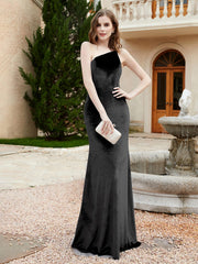 One Shoulder Spaghetti Straps Sheath Velvet Dress Black Plus Size