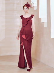 Sheath Stretch Crepe Dress With Slit Burgundy