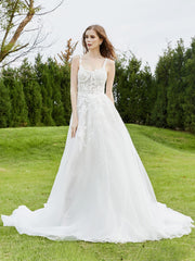 Spaghetti Straps Lace Chapel Train Wedding Dress Champagne