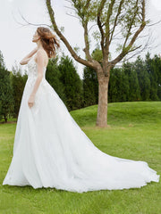 Spaghetti Straps Lace Chapel Train Wedding Dress Champagne