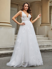 A-Line Lace Appliqued Tulle Wedding Dress White