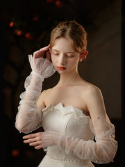 Graceful Tulle Bridal Gloves with Long Pearled Elegance