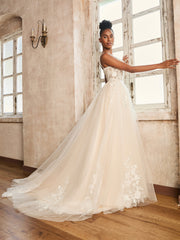 Spaghetti Straps Lace Appliqued Wedding Dress Ivory/Champagne