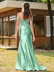 Mermaid Lace Appliqué Ruched Gown with Side Slit Mint Green