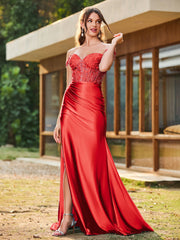 Mermaid Lace Appliqué Ruched Gown with Side Slit Red