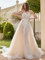 Sweetheart Tulle Wedding Dress with Sequins Champagne