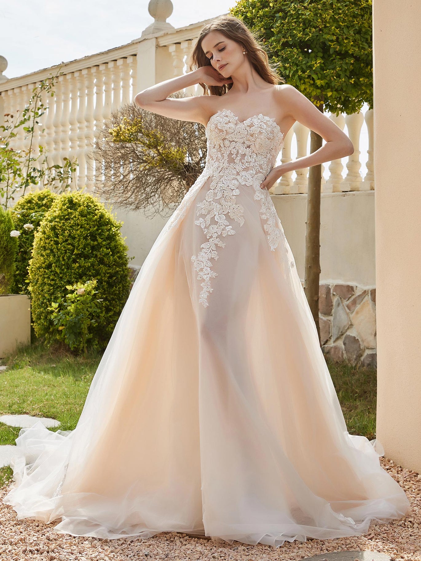 BABARONI Tulle Ivory Wedding Dresses A-line Sweetheart Chapel train  Appliqued Sleeveless  BABARONI UK