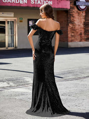 Sheath Off-the-shoulder Sequin Prom Dresses Black Plus Size