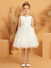 Sleeveless V-neck Knee-length Flower Girl Dress with Bow