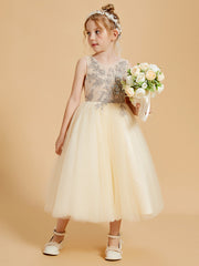 Elegant Flower Girl Dresses Enhanced with Tulle and Appliqued Accents