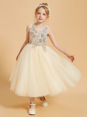 Elegant Flower Girl Dresses Enhanced with Tulle and Appliqued Accents