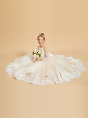 Charming Flower Girl Dresses Adorned with Bowknots and Lace Applique