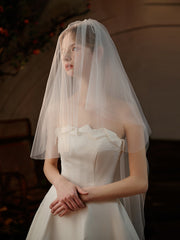 Chic Floor-Length Tulle Bridal Veil