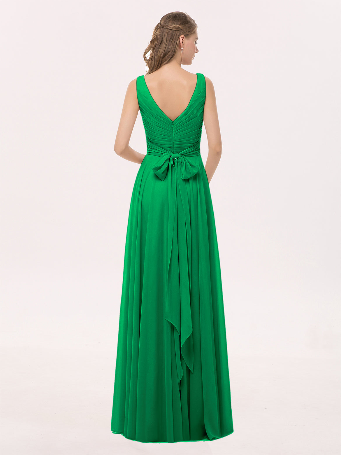 Make a Statement with Stunning Emerald Bridesmaid Dresses  BABARONI UK